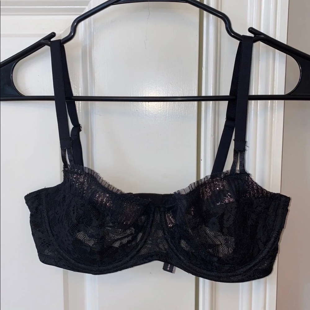 Victoria’s Secret unlined bra